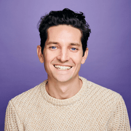 A profile image of Joe Thomas