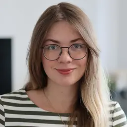 A profile image of llsbet